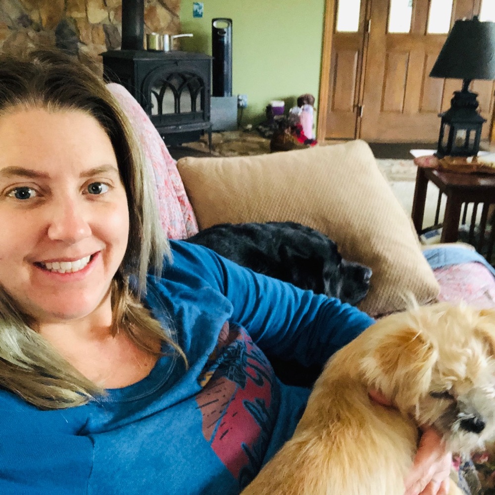 Meet your Posher, Amy